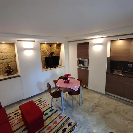 Castle Comfort Loft * Naples